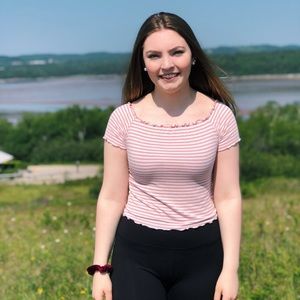 Meet your Posher, Hailey